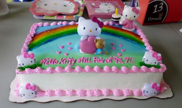 Rectangular Hello Kitty Cake with Rainbow.JPG