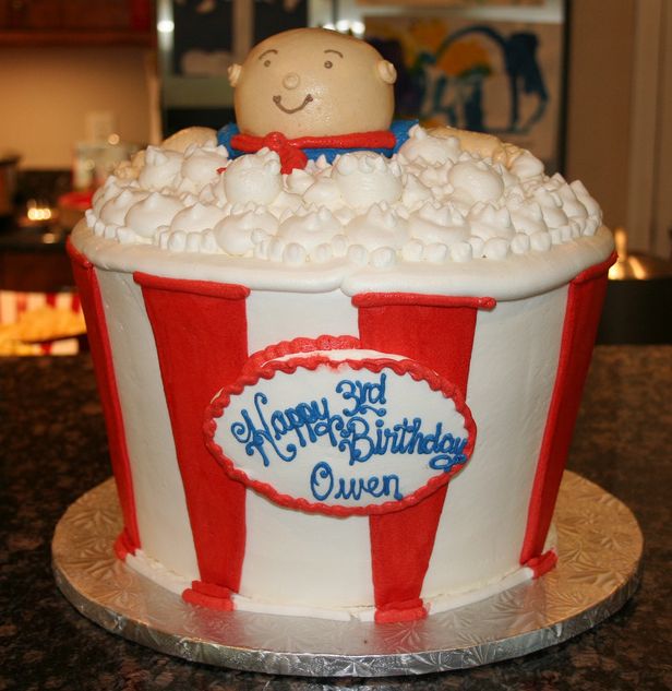 Popcorn bucket birthday cake.JPG