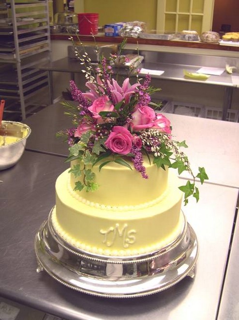 2 Layer Flowers Wedding Cake in yellow