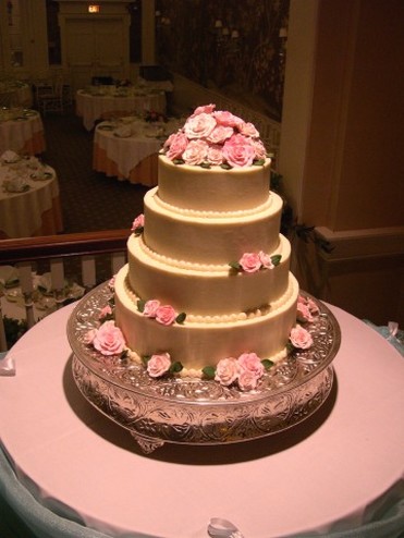 Rose Petals Wedding Cake photos