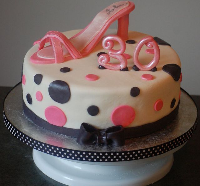 Pink shoe woman's 30th birthday cake.JPG