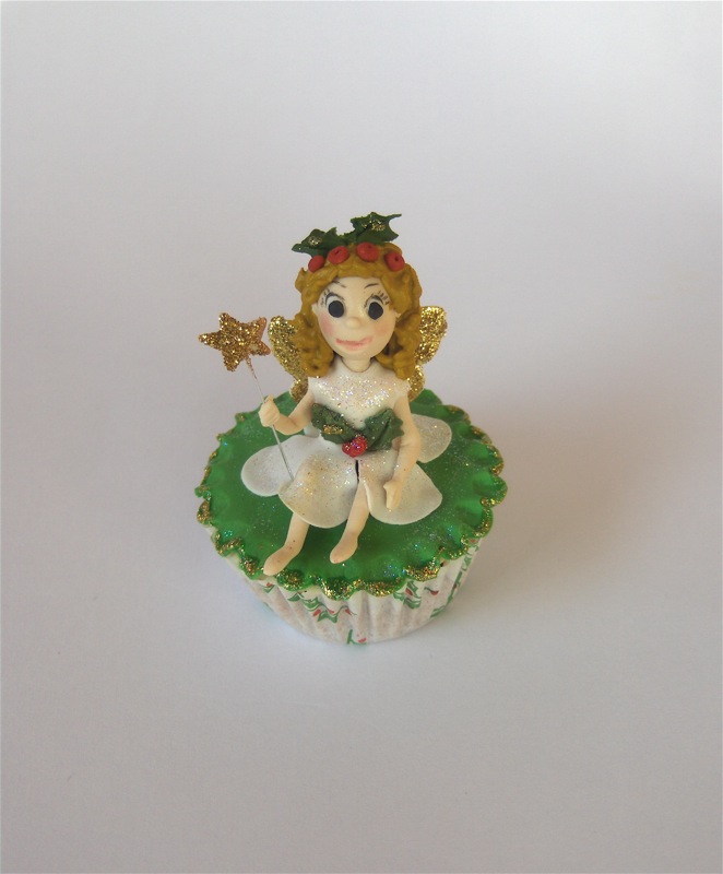 Christmas fairy on christmas cupcake.jpg