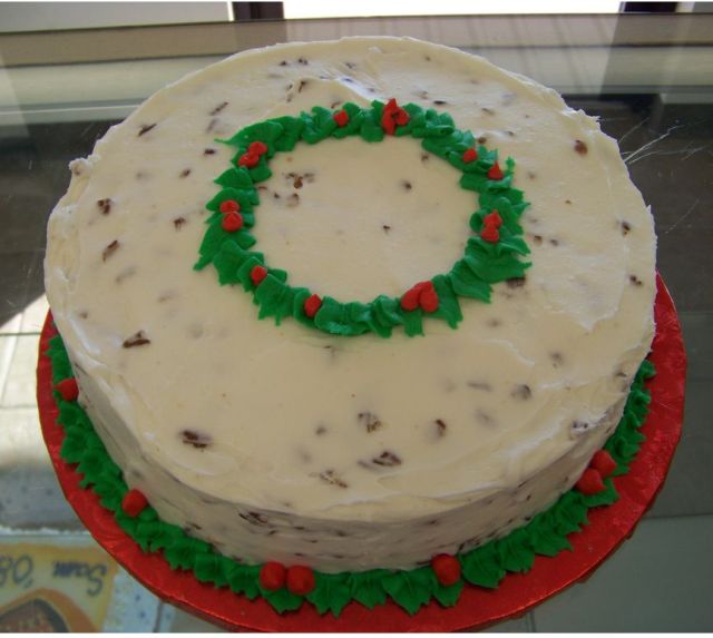 Christmas Wreath Italian Cream Cake photo.JPG