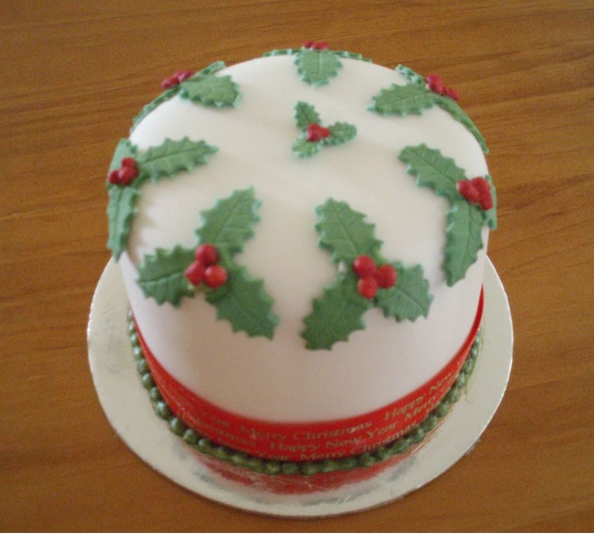 Mini Christmas cake image.JPG