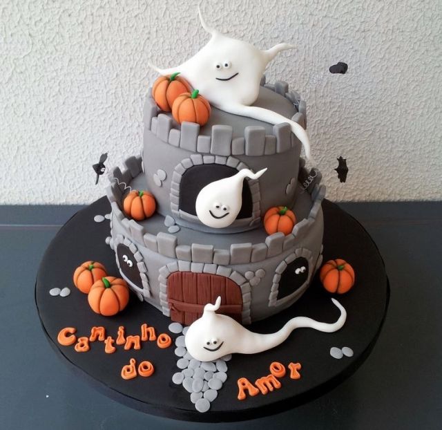 Ghosts in Castle Halloween Cake with mini-Pumpkins.JPG