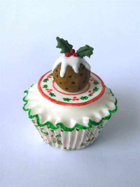 Christmas cupcake.jpg
