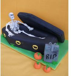 Halloween coffin cake with skeleton.JPG