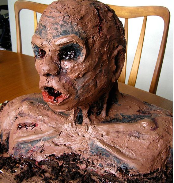 Halloween monster cake in chocolate.JPG