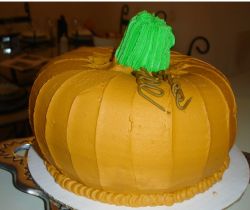 Pumpkin halloween cake photo.JPG