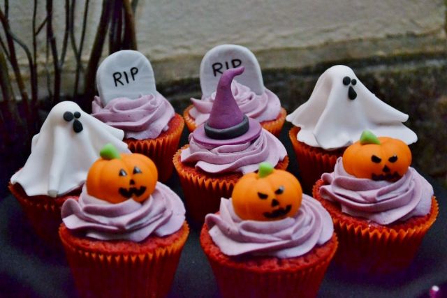 Halloween Theme Red Velvet Cupcakes with Tombstones Ghosts & Pumpkin.JPG