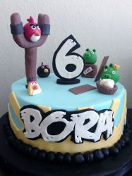 Angry Birds Cake for 6 year-old with Pigs.JPG