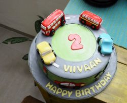 Car & Bus Transportation Theme Cake for 2 year-old.JPG