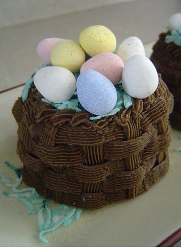 Egg chocolate easter cakes.JPG