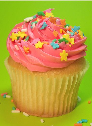 image of easter cupcake.JPG