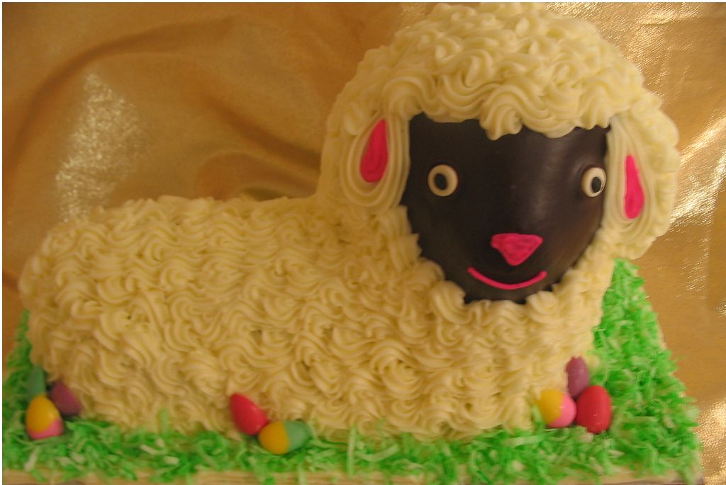Photo of easter lamb cake pan.JPG