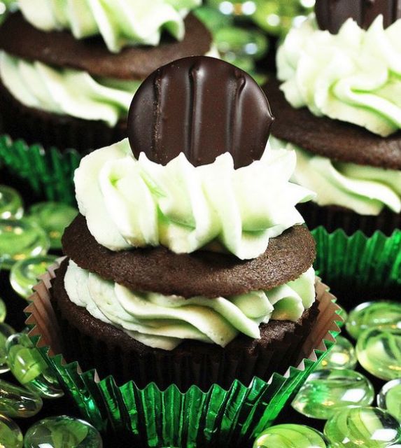 Irish Chocolate mint cupcakes images.JPG