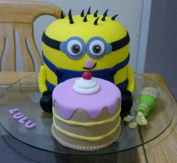 Cute Minions Cake about to eat Cake.JPG