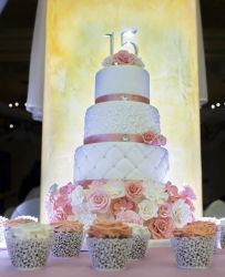 Elegant 4 Tier 15th Birthday Cake with Matching Cupcakes.JPG