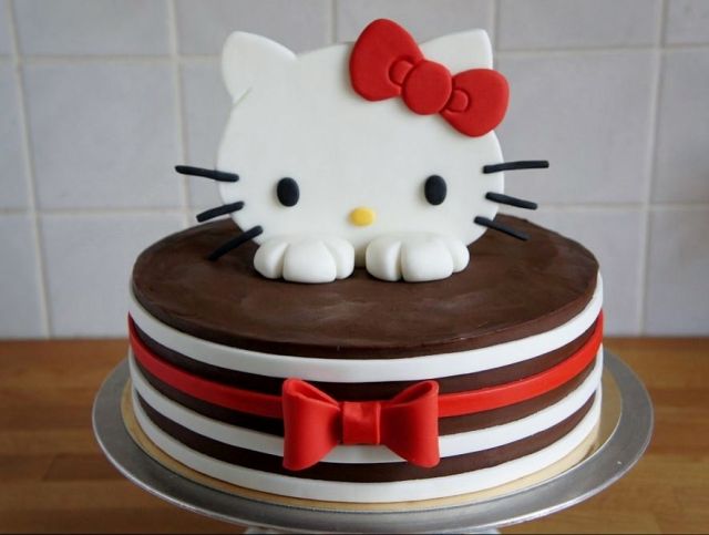 Cute Hello Kitty Striped Chocolate Cake with Red Bow.JPG