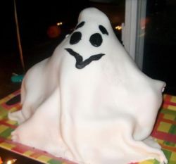 Halloween Ghost Cake photo.JPG