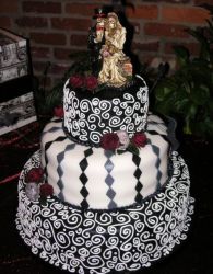 Halloween Wedding Cake with Skillitons groom and skilliton bride cake toppers.JPG