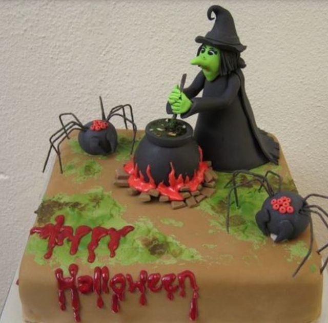 Halloween Witches Cake with spiders.JPG