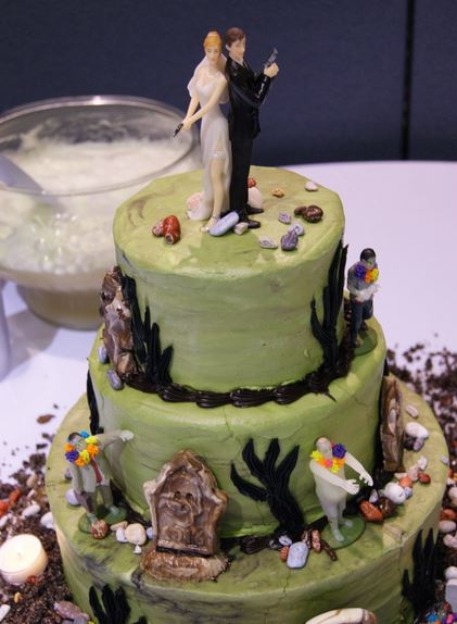 Zombie Wedding Cake with halloween theme.JPG
