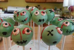 Kids zombie cake pops picture.JPG