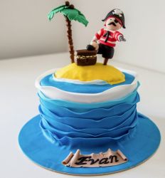 Ruffled Blue Pirate Theme Cake for Kids with Treasure Box & Wooden Leg.JPG