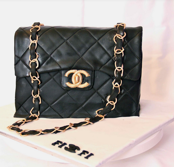 Chanel leather bag cake with gold chain