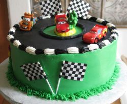 Disney Cars theme green cake.JPG