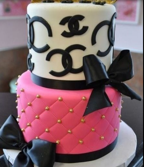 Classic Chanel patterns with Chanel logs cake.PNG