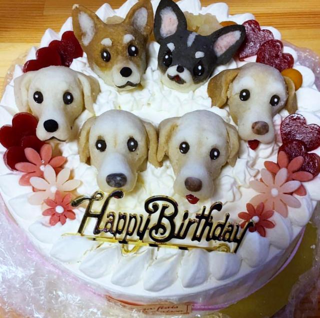 Cute Dog and Puppy Theme Birthday Cake.JPG