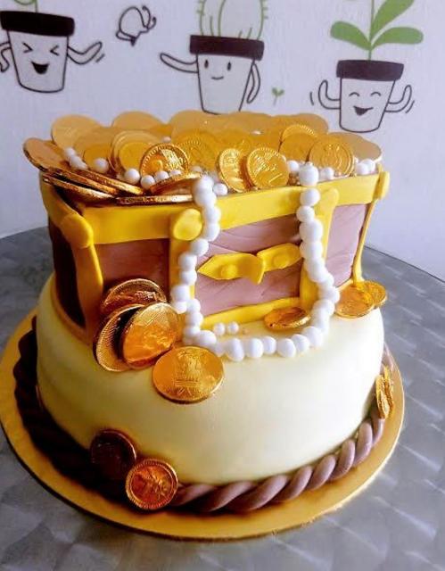 Treasure Chest Cake with Gold Coins and Pearl Necklace.JPG