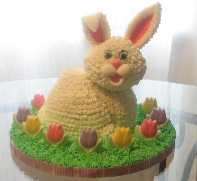 Bunny rabbit Easter cake with flowers and grass.JPG