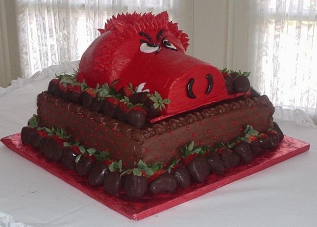 Arkansas Razorback groom's cake.jpg