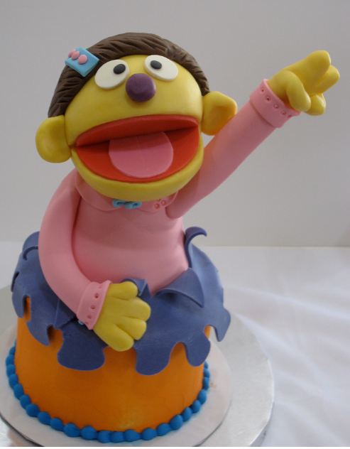 Muppet sculpted cake.JPG