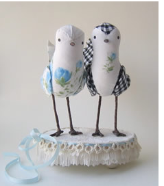Photos of gay briadal bird wedding cake toppers.PNG