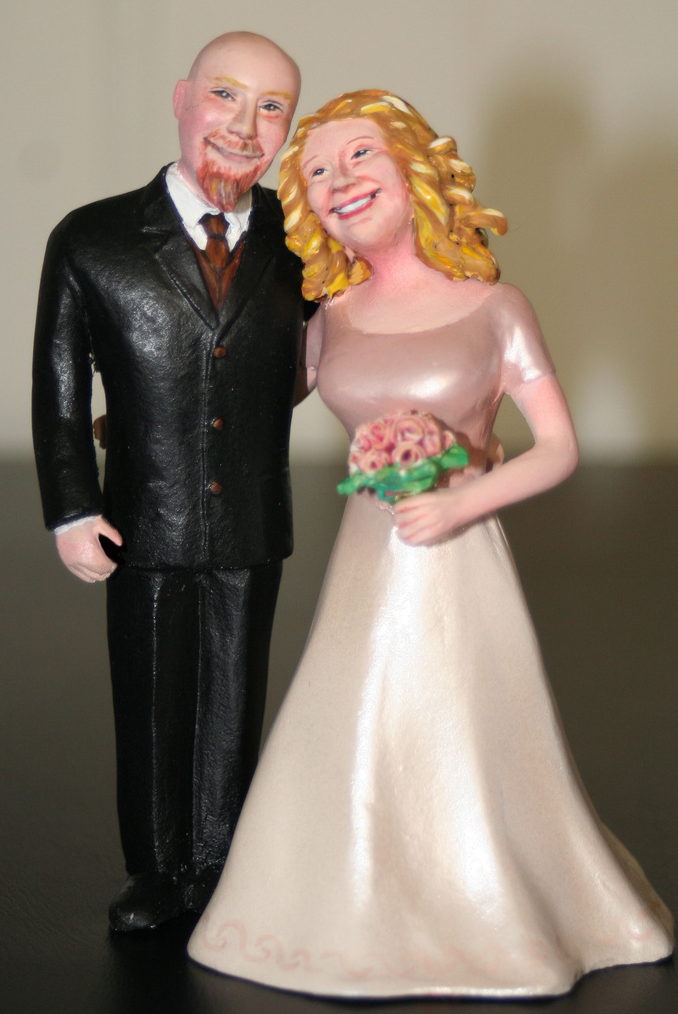 Picture of personalized wedding cake toppers.PNG