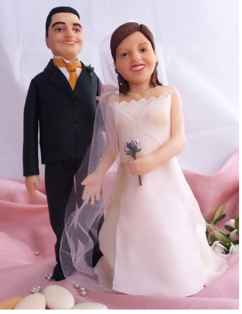 Portrait wedding cake toppers.PNG