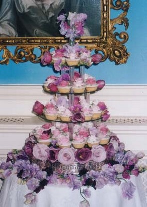 wedding cup cakes with full of flowers