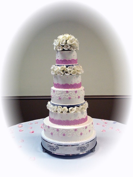 traditional wedding cake pics