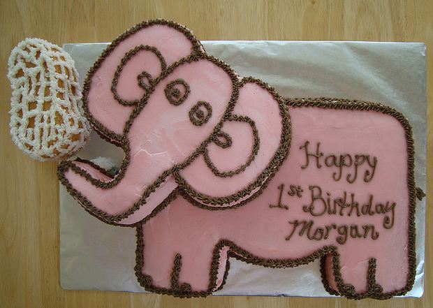 Pink elephant first birthday cake.JPG