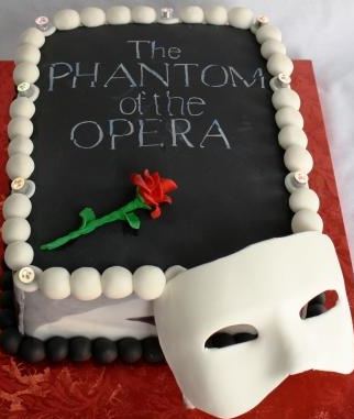 Phantom of the Opera cake.JPG