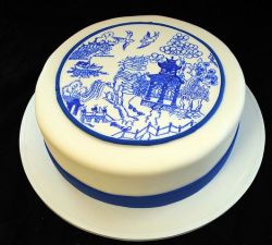 Asian dinner plate cake.JPG