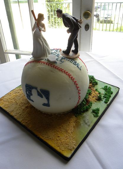 MLB baseball theme groom's cake.JPG