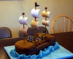 3 mast pirate ship cake.JPG