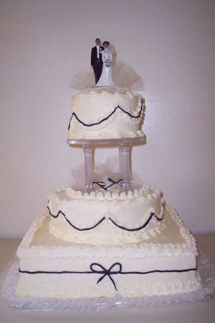 cute wedding cake