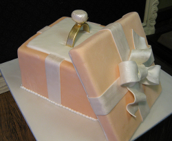 Engagement Cakes Pictures Gallery
