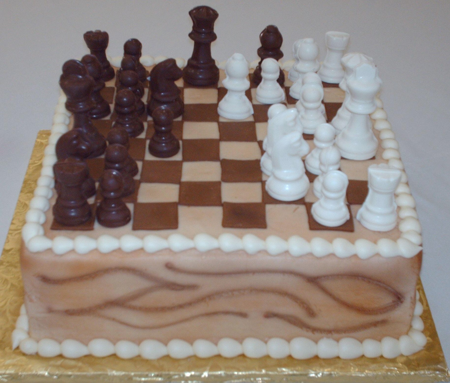Chess board Grooms cake.jpg